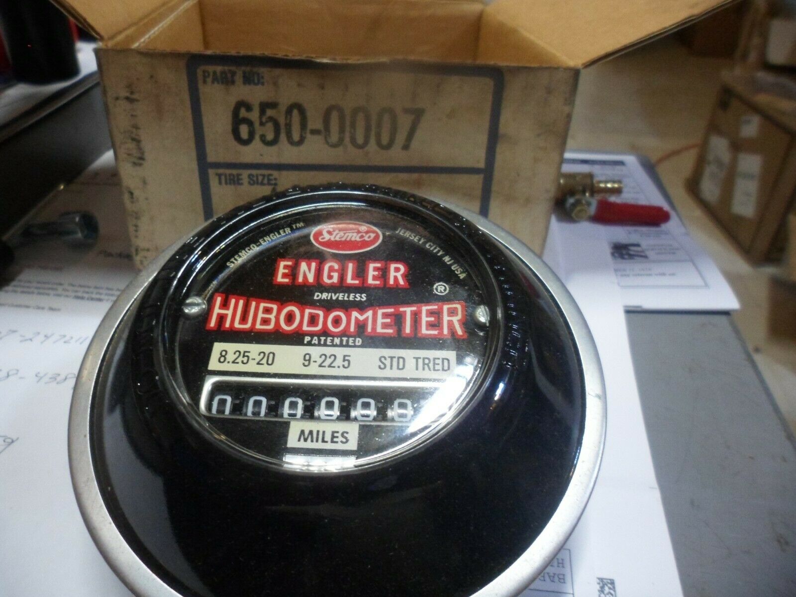 Vintage Engler Hubodometer 10 X 20, 11-22.5 Std. Thread  Nos